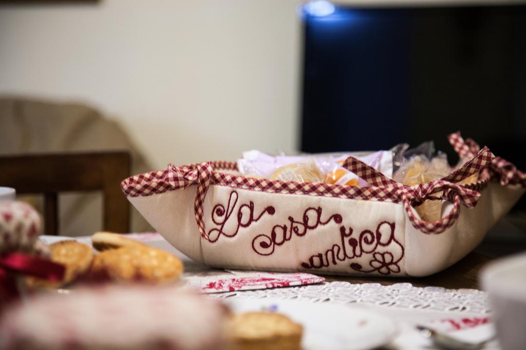 Bed & Breakfast La Casa Anticaマコメール エクステリア 写真
