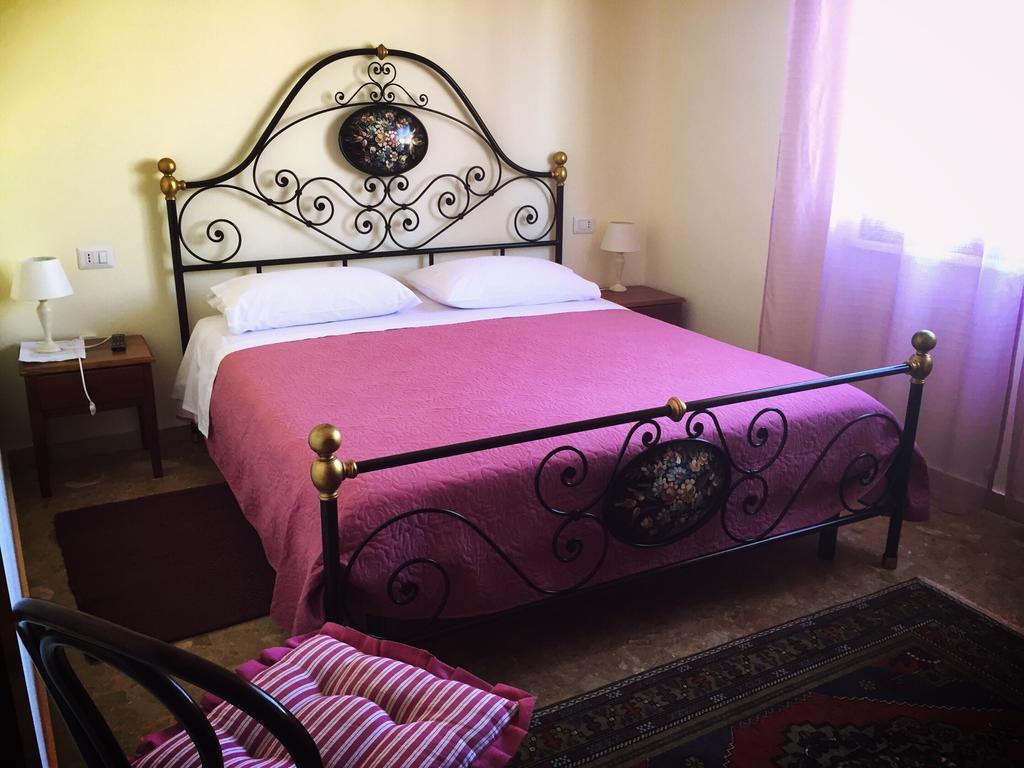 Bed & Breakfast La Casa Anticaマコメール エクステリア 写真
