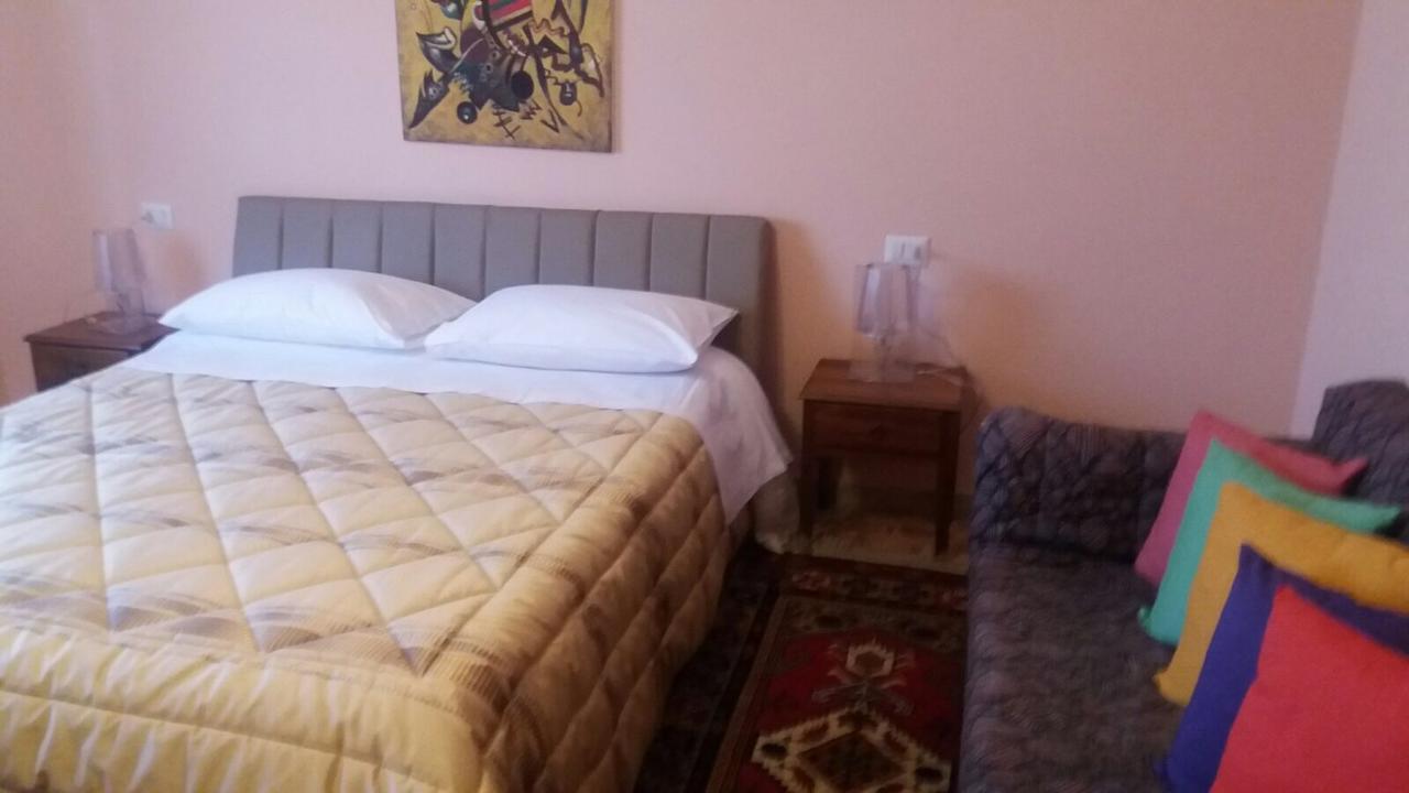 Bed & Breakfast La Casa Anticaマコメール エクステリア 写真