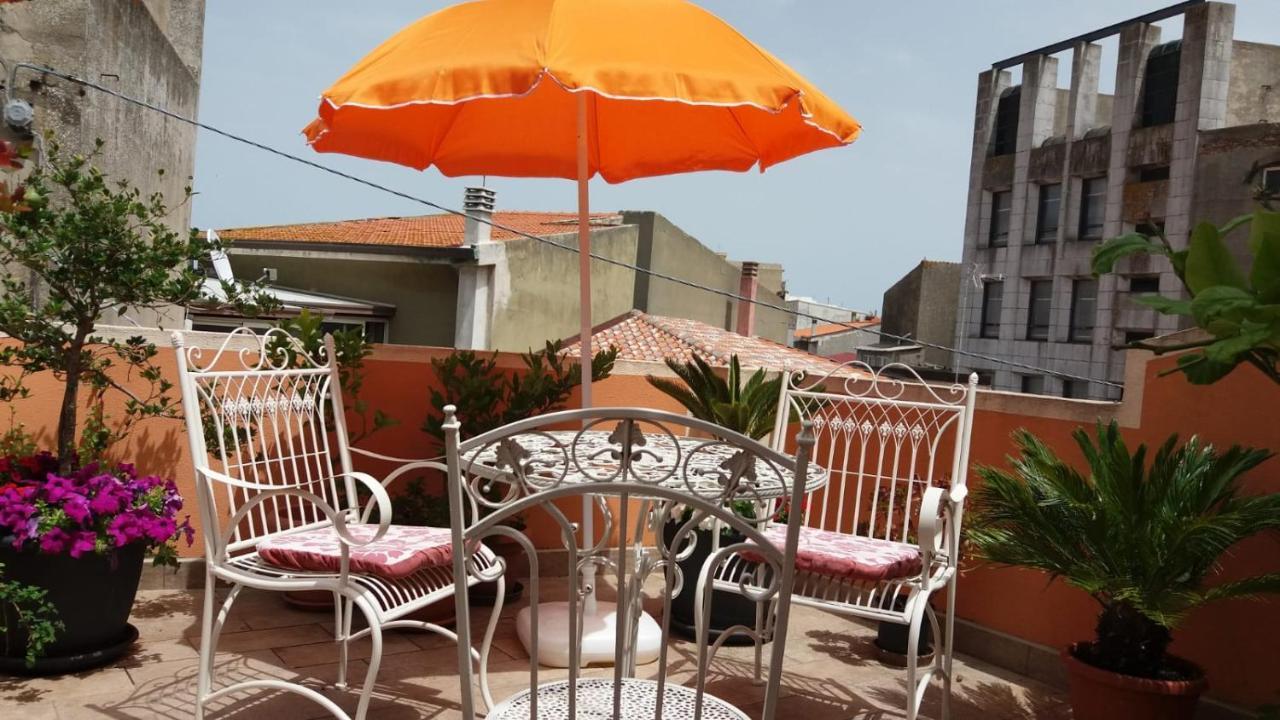 Bed & Breakfast La Casa Anticaマコメール エクステリア 写真